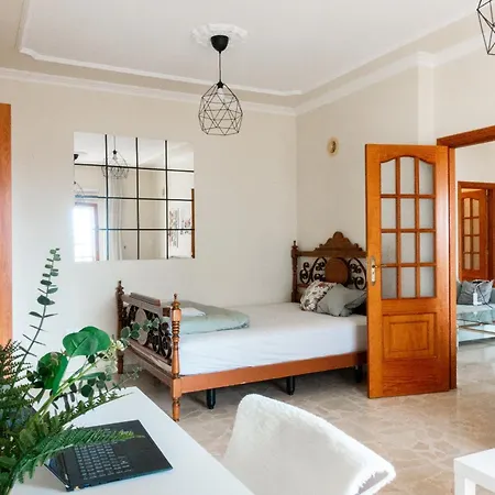 Apartamento Casa Felipe ~ Spanish Elegance